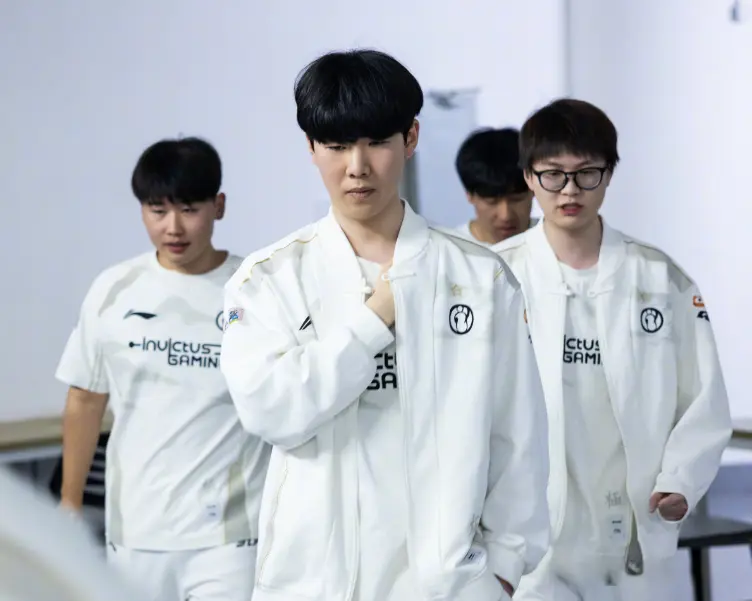 也是一次提, 期坚持, 文明观赛